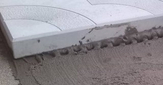 Профессиональная сухая укладка тротуарной плитки в Большой Камне в октябре