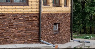 Наружная отделка фундамента в Большой Камне от ТротуарнаяПлитка по цене от 913 руб.